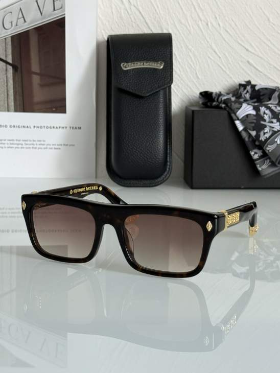 Picture of Chrome Hearts Sunglasses _SKUfw73375260fw